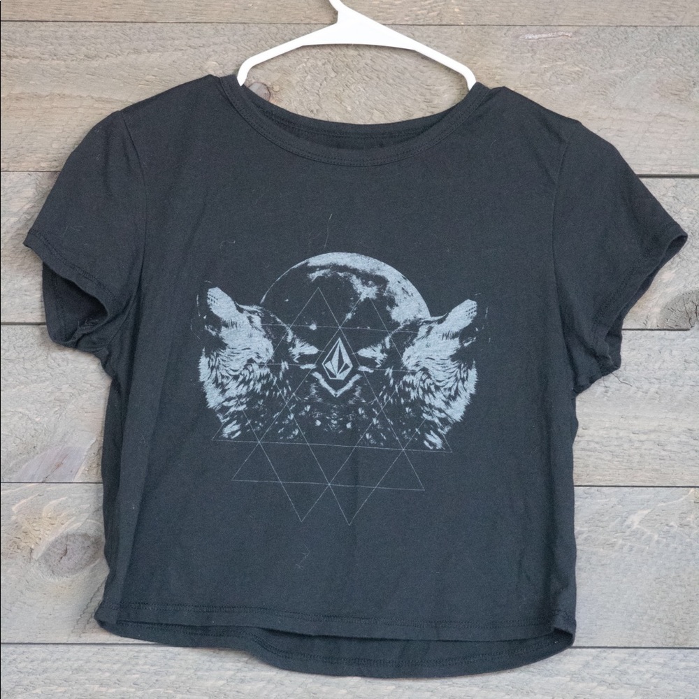 Volcom cropped tee